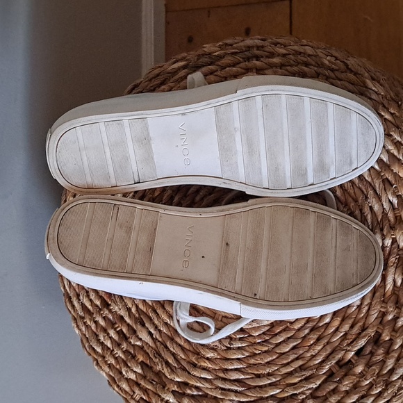 Vince Mens Fulton White/Navy Leather/Suede Athleisure/Fashion Sneakers 9 - Picture 7 of 9